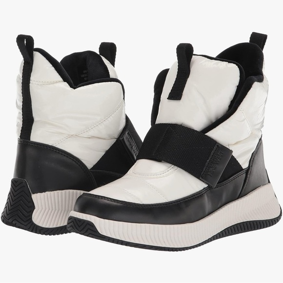 Nine West Women's Tracker3 Ankle Boot - Picture 1 of 6